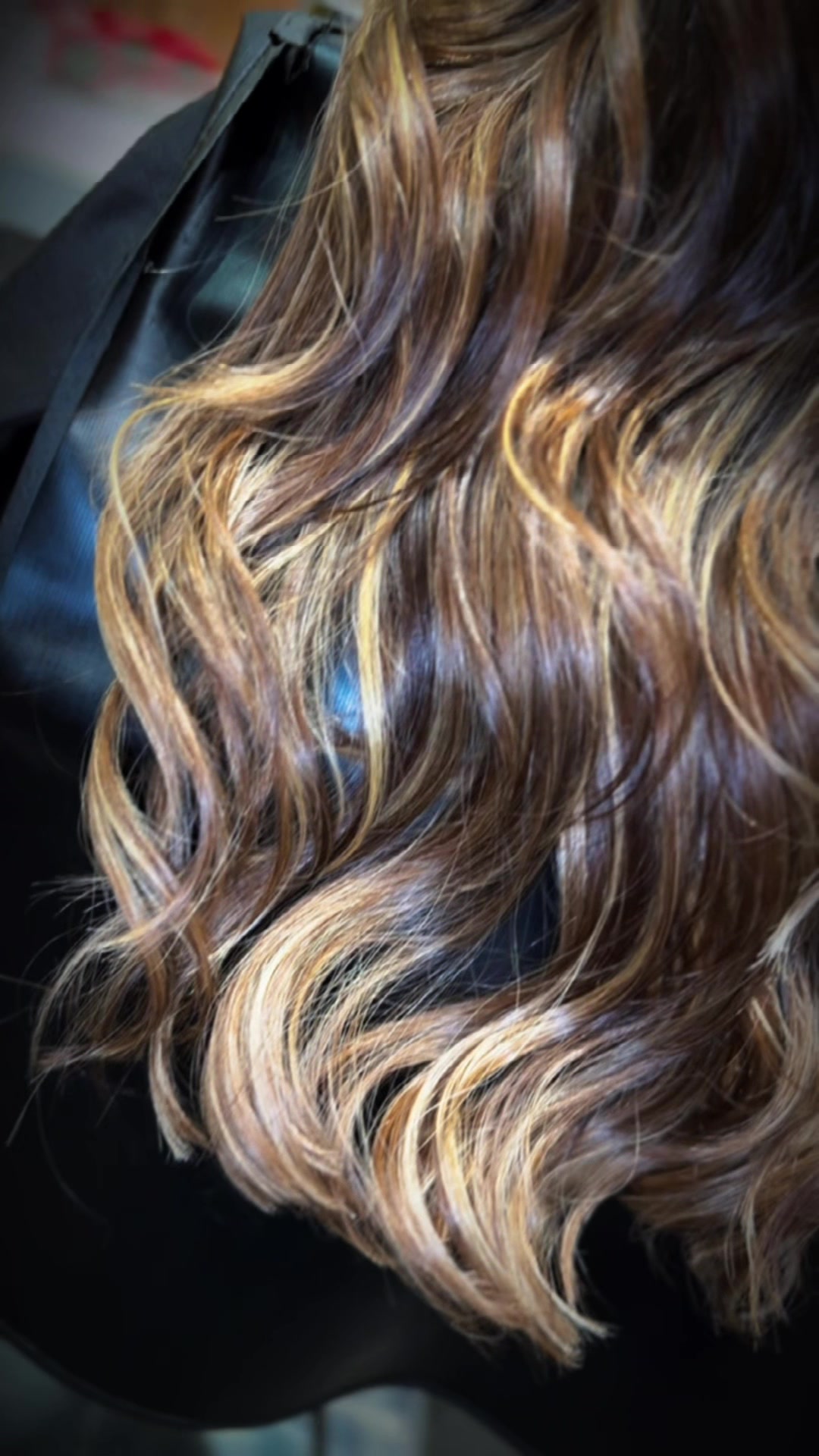 @Dany_aranguren.hairartist