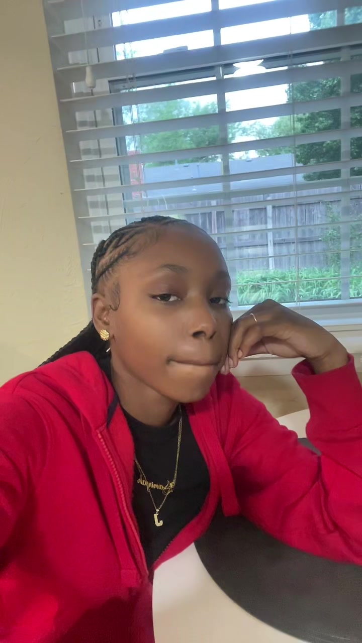 @Niyahhh👩🏾❤️💋👩🏽
