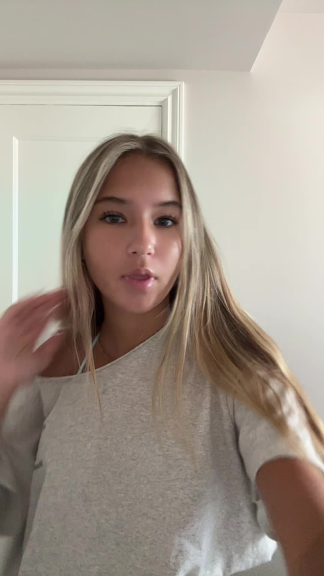 @eliana rie