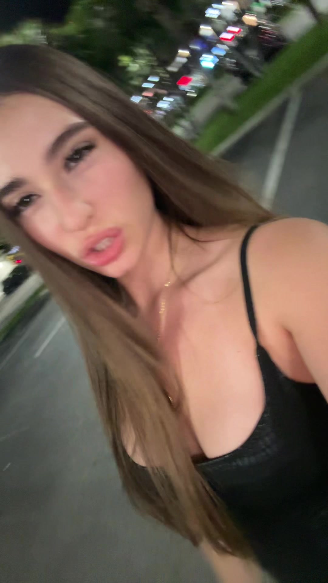 @Isabella