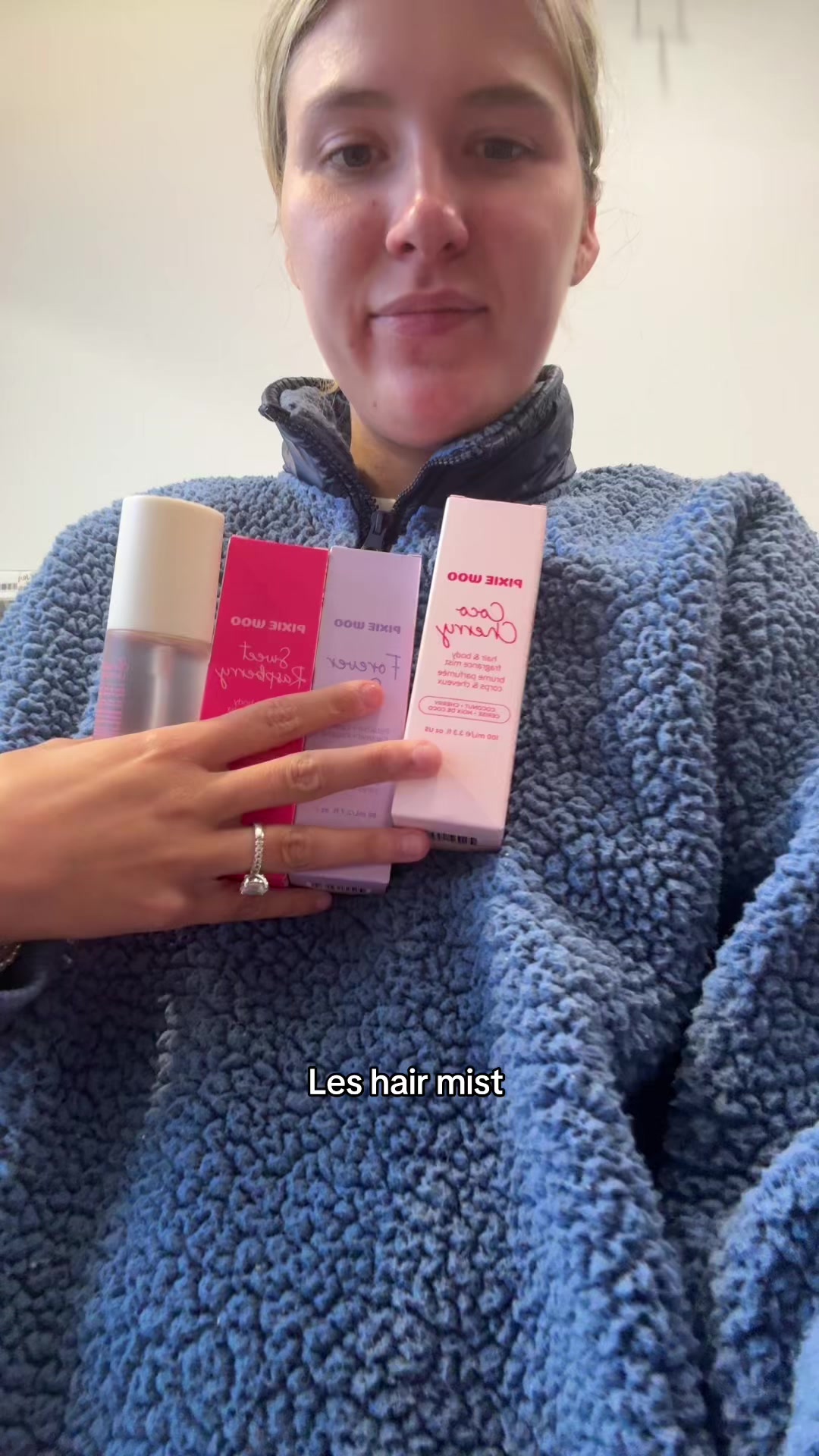 @Joanie de Pixie Woo