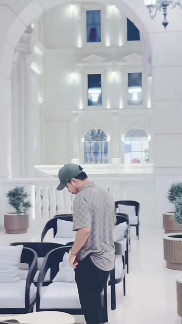 @ⲘL 🇶🇦