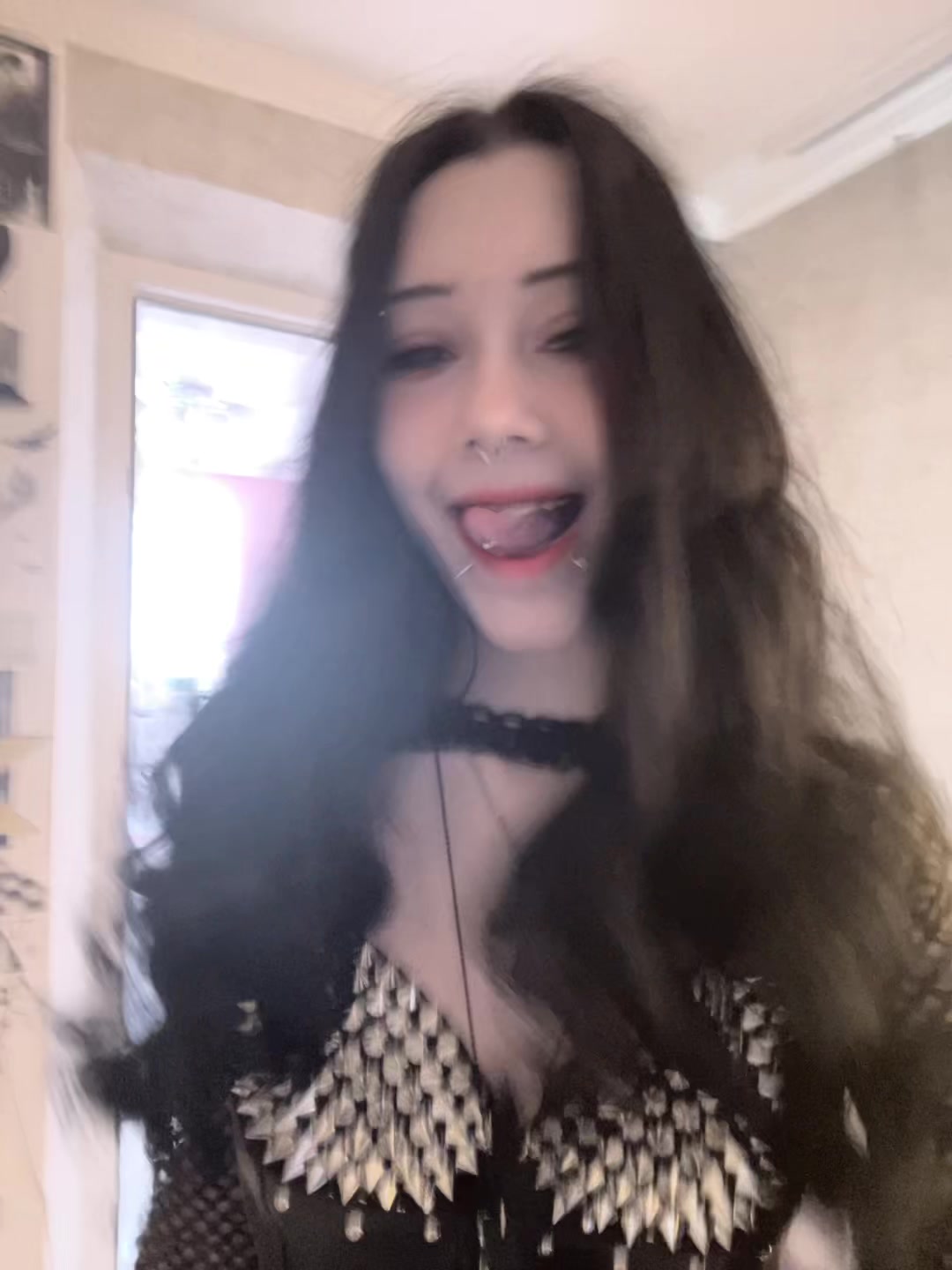 @кисуня