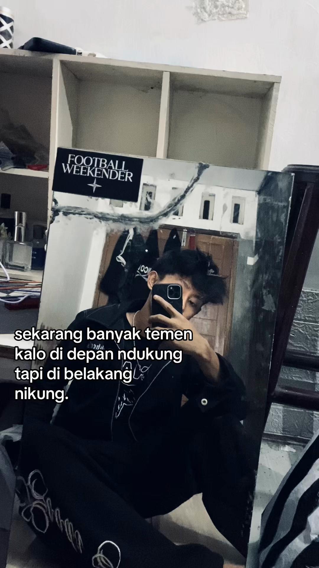 @๐๐ฅ๐ฅ ๐ฌ๐ฅ๐จ๐ฐ๐ฐ๐ฐ_