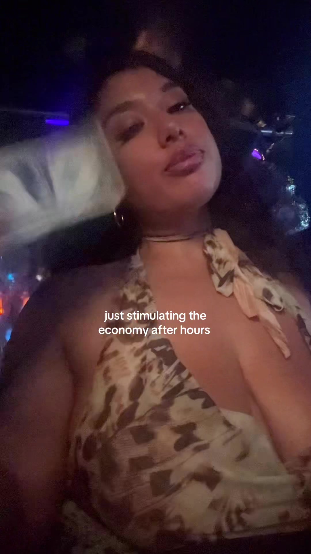 @adrianacreatress