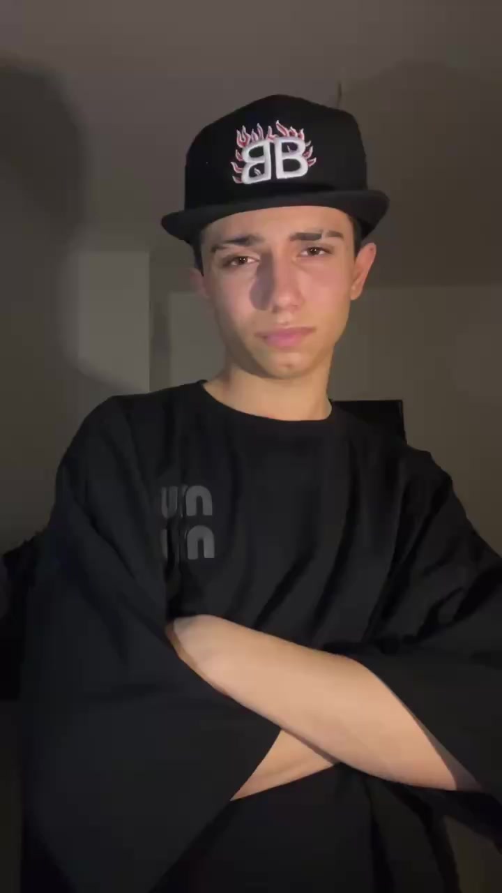 @𝘁𝗵𝗲𝗺𝗮𝗵𝗱𝗶