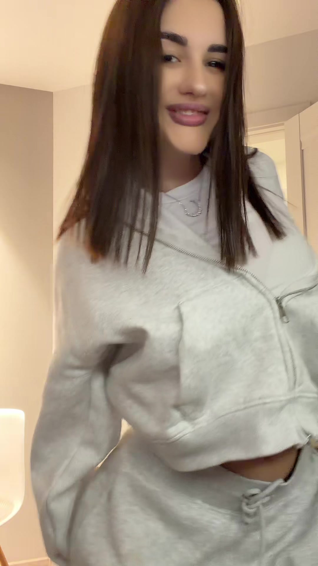 @VladaMarjina