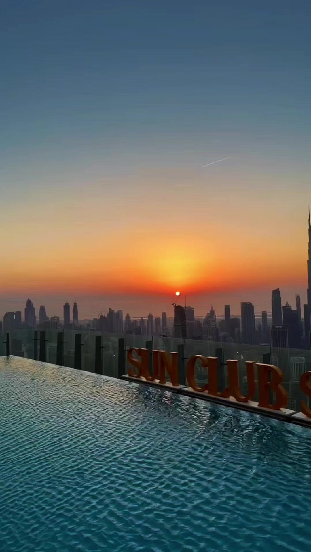 @dubai