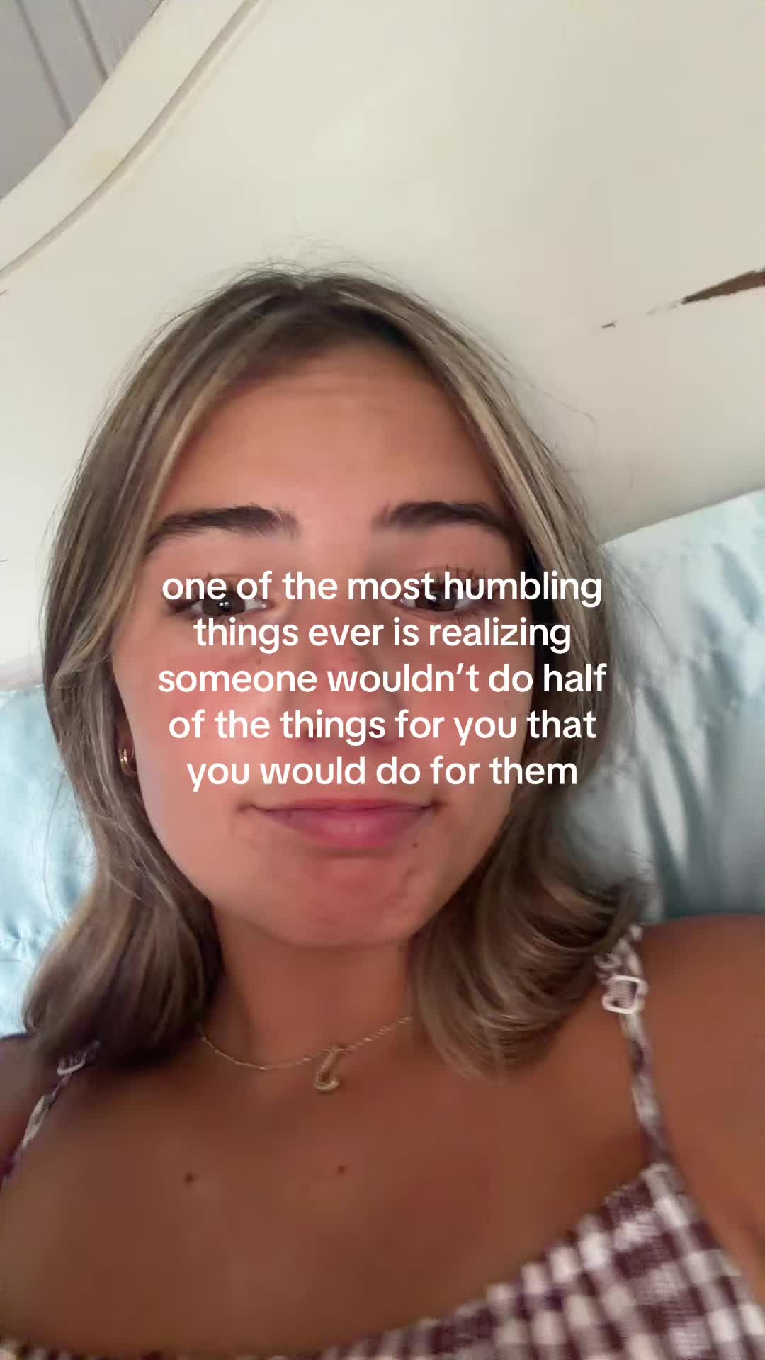 @👩🏽&zwj;🦯👩🏽&zwj;🦯&zwj;➡️