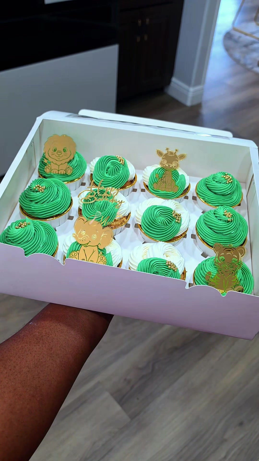 @Marlene'sLuxx_Cakes&Dishes