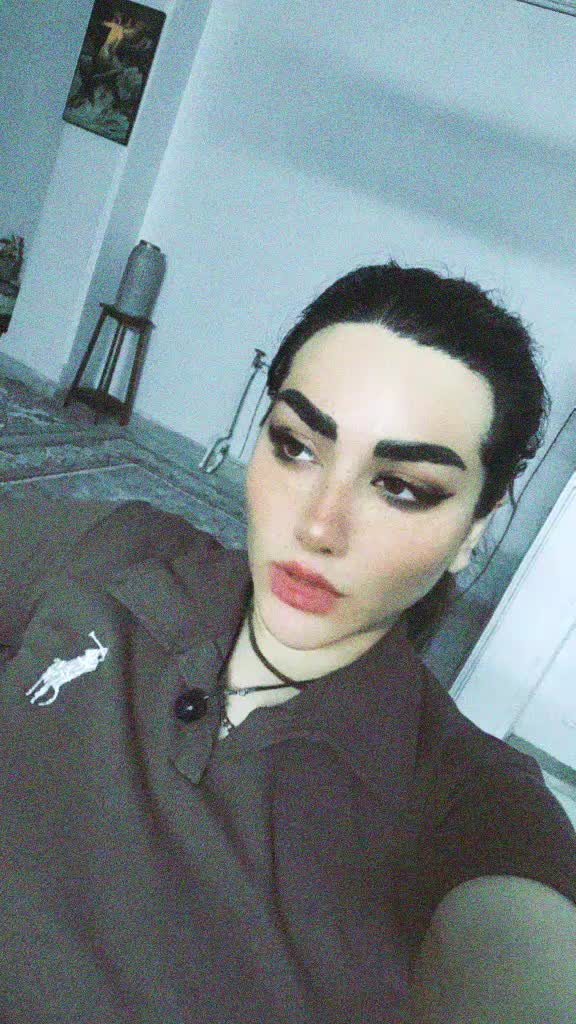 @pariya ariyaei