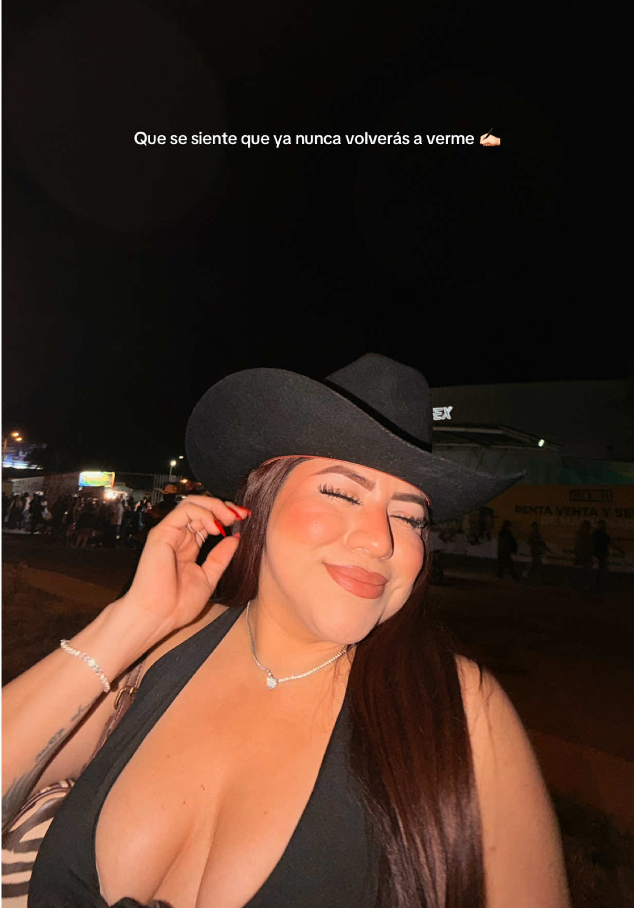 @Laura Sarah&iacute;