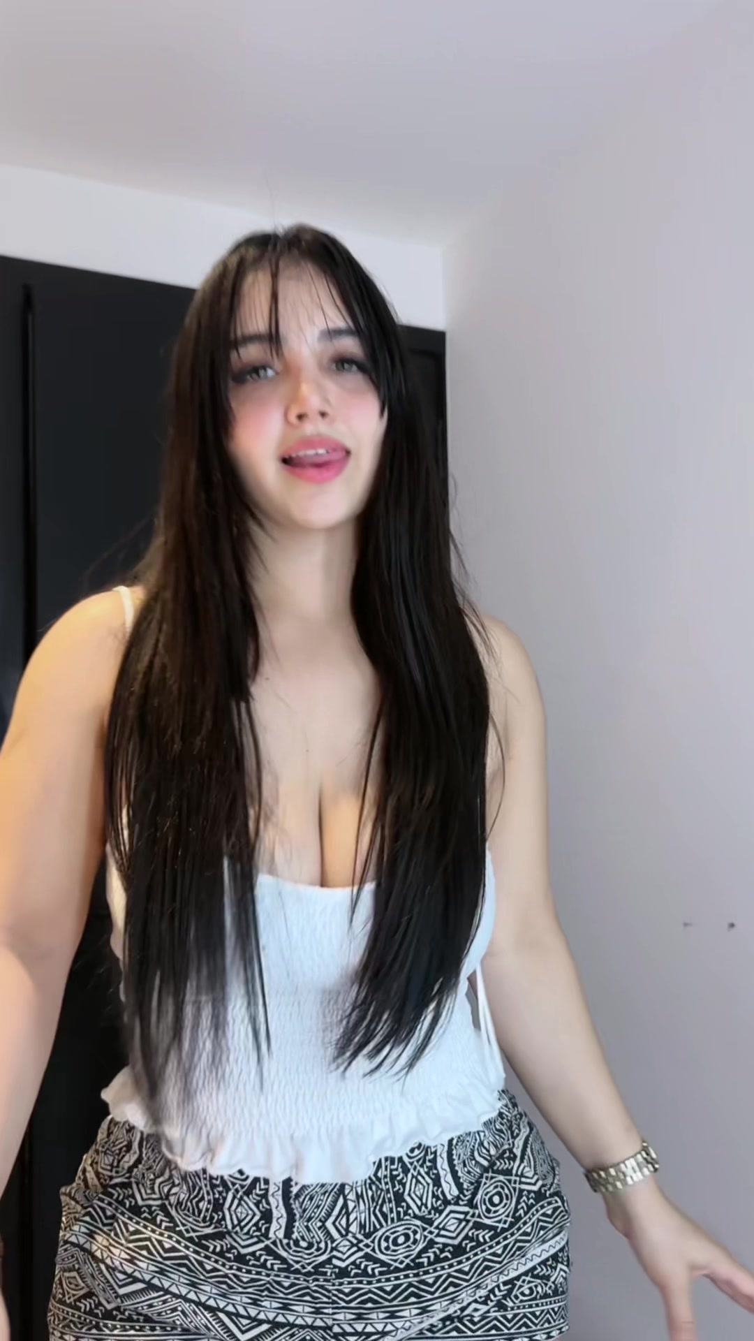 @angiemiranda189