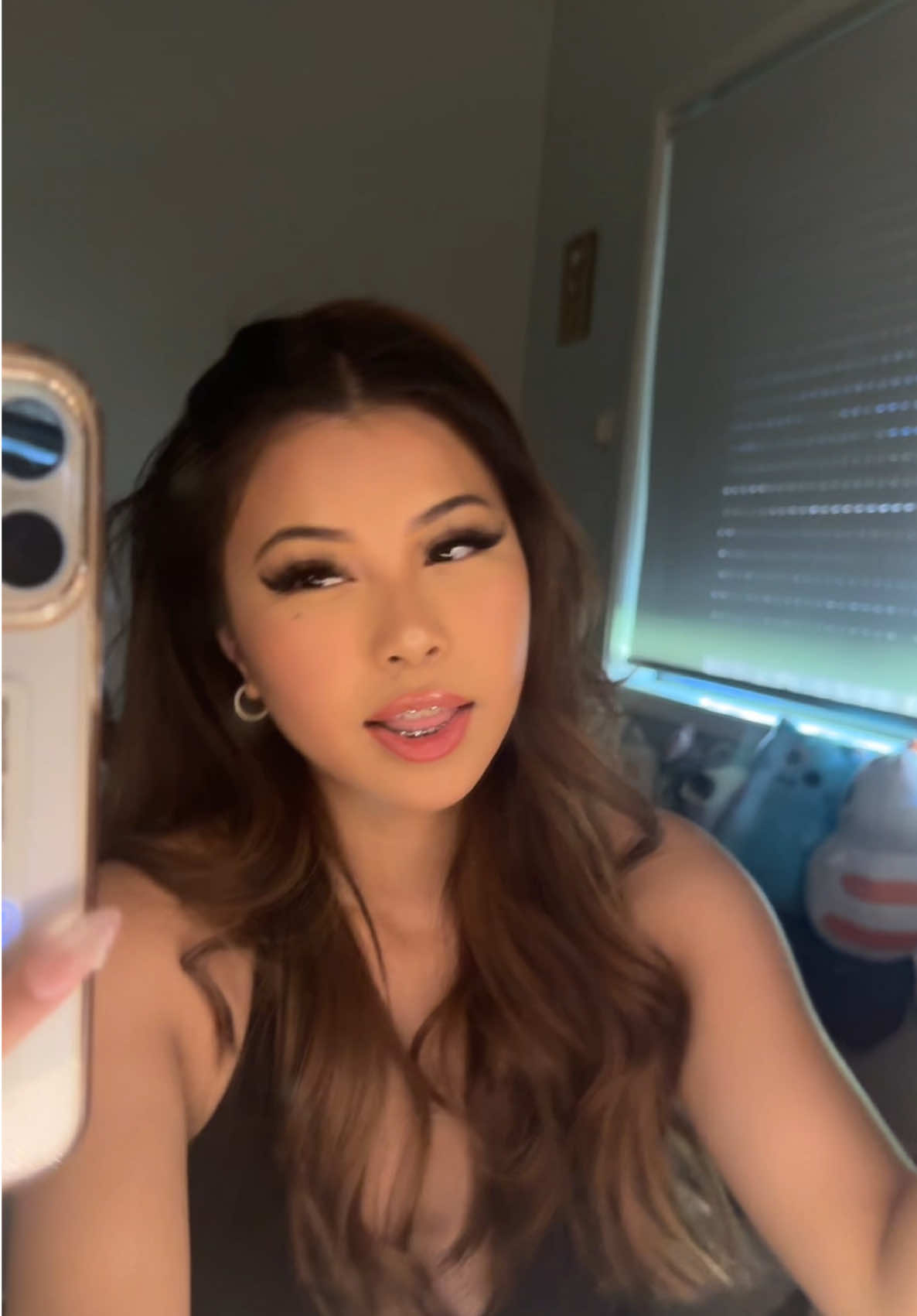 @w