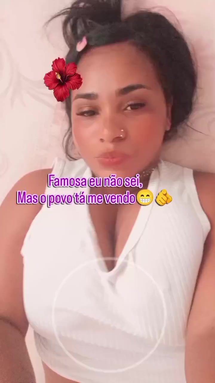 @MamãeTatiiPinheiroOfc