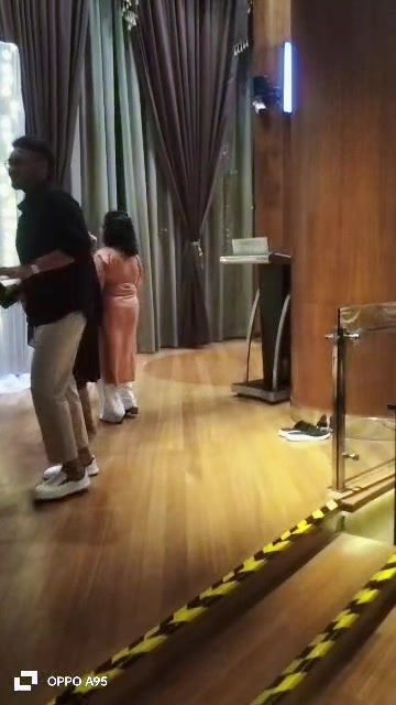 @笛瓦卡@TïvãRajendrân