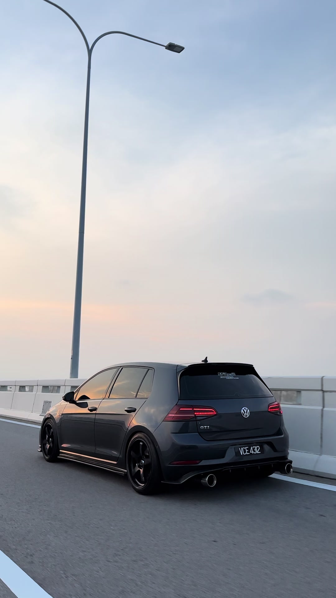 @𝘼𝙙𝙞𝙗𝙫𝙞𝙣𝙘𝙞𝙞𝙞 ★