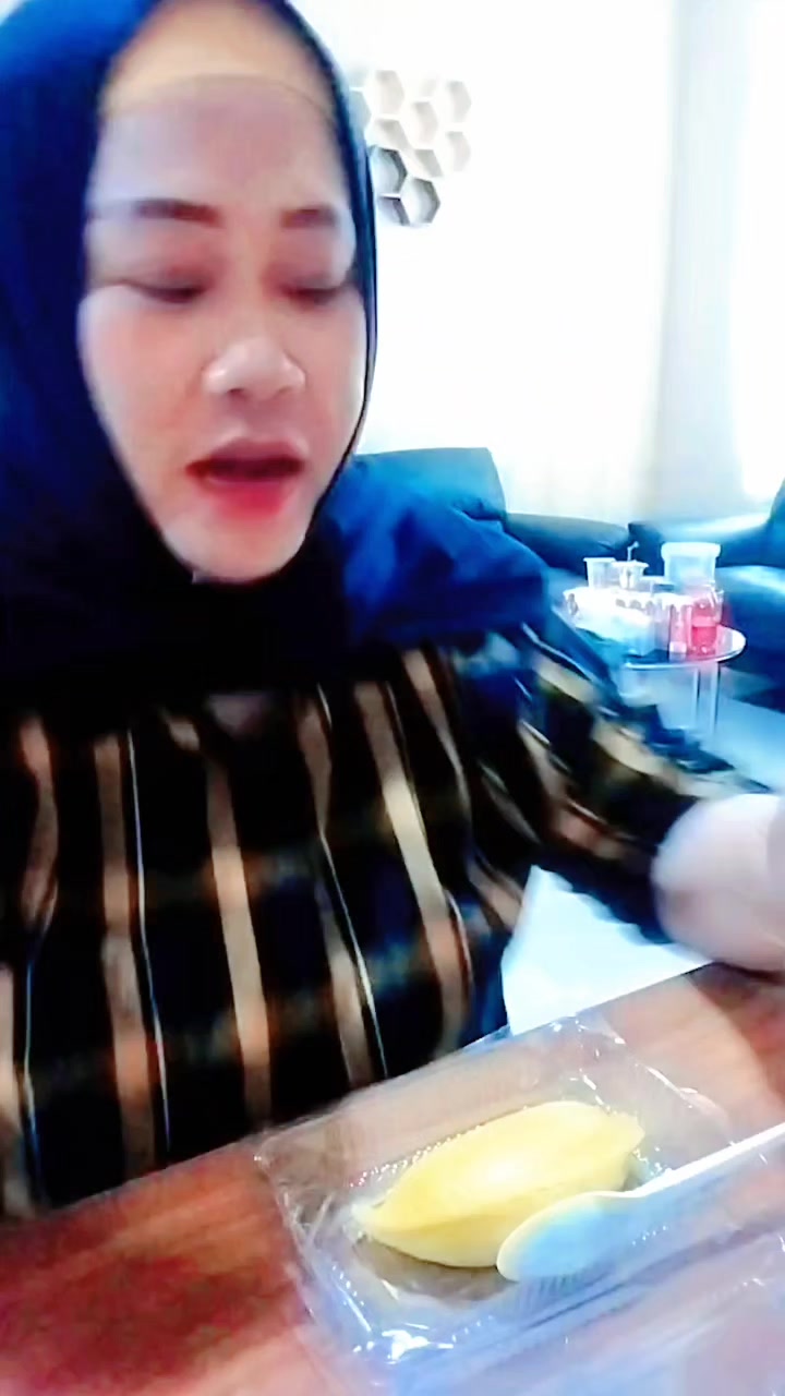 @indriayumezanita
