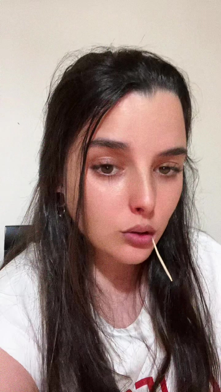 @magalh&atilde;es
