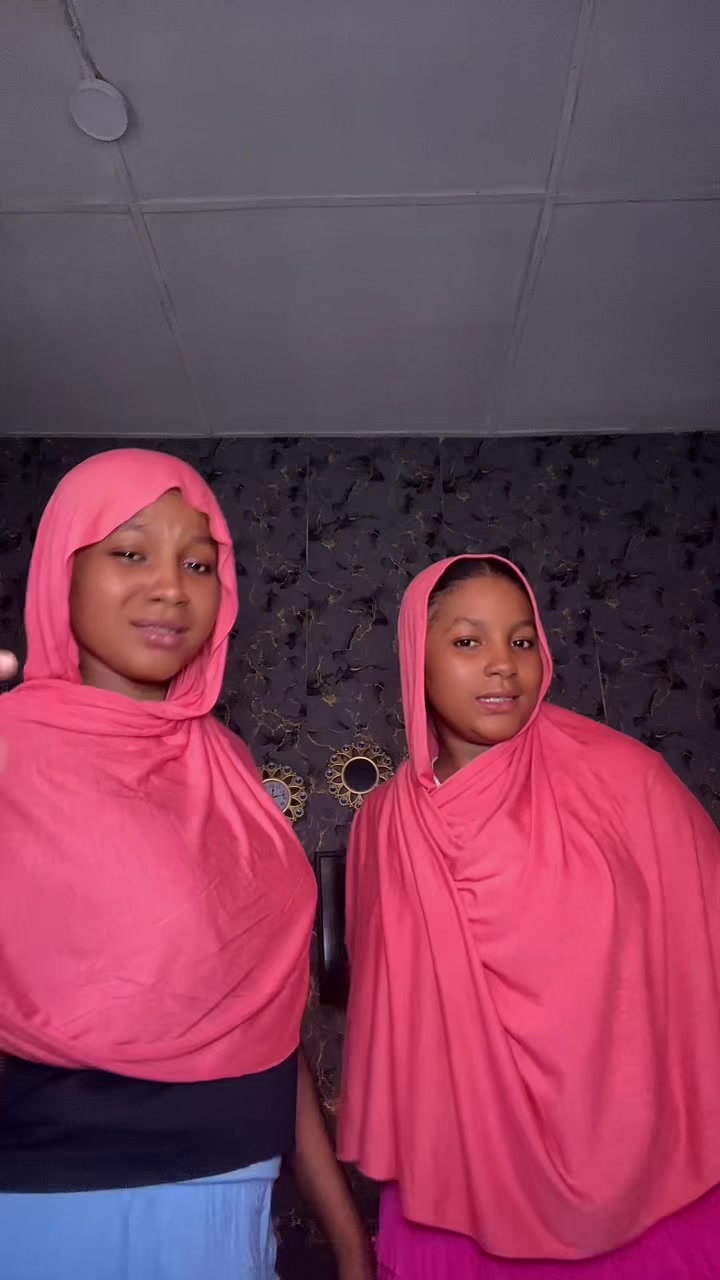 @Ummi & Ummitar👯&zwj;♀️♾️💕