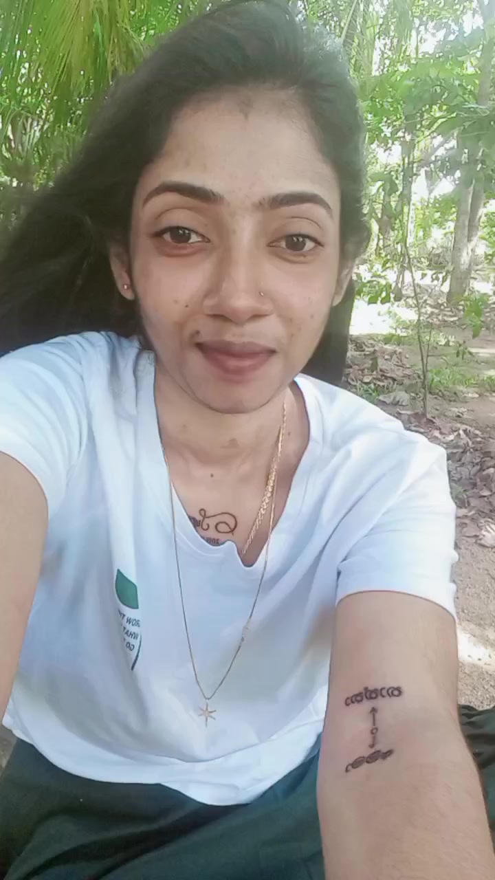 @💣ඉමා girl 💣💙S💙🤌