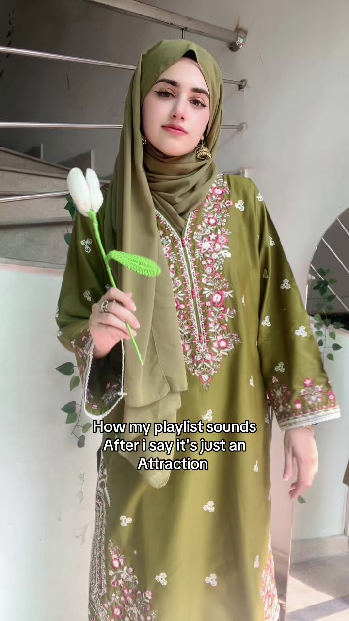 @لائبہ