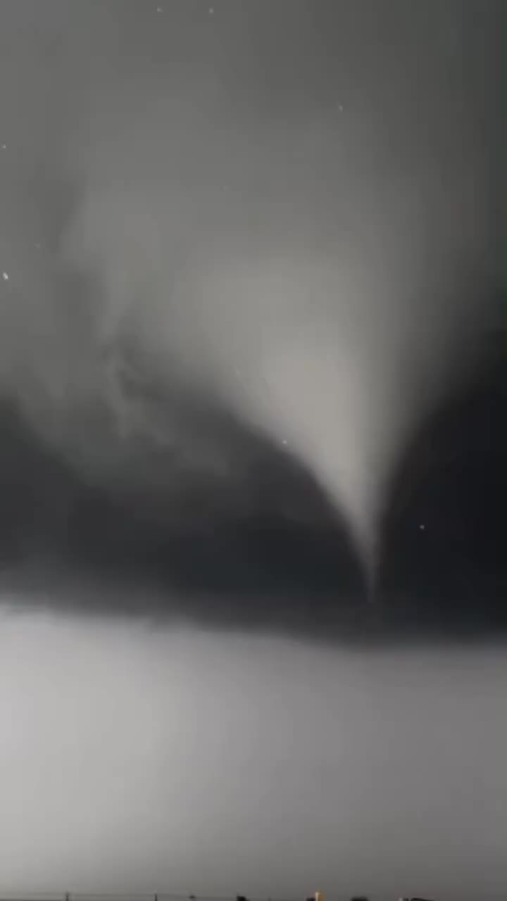 @🌪⛈️~Vortex Clouds ~⛈️🌪