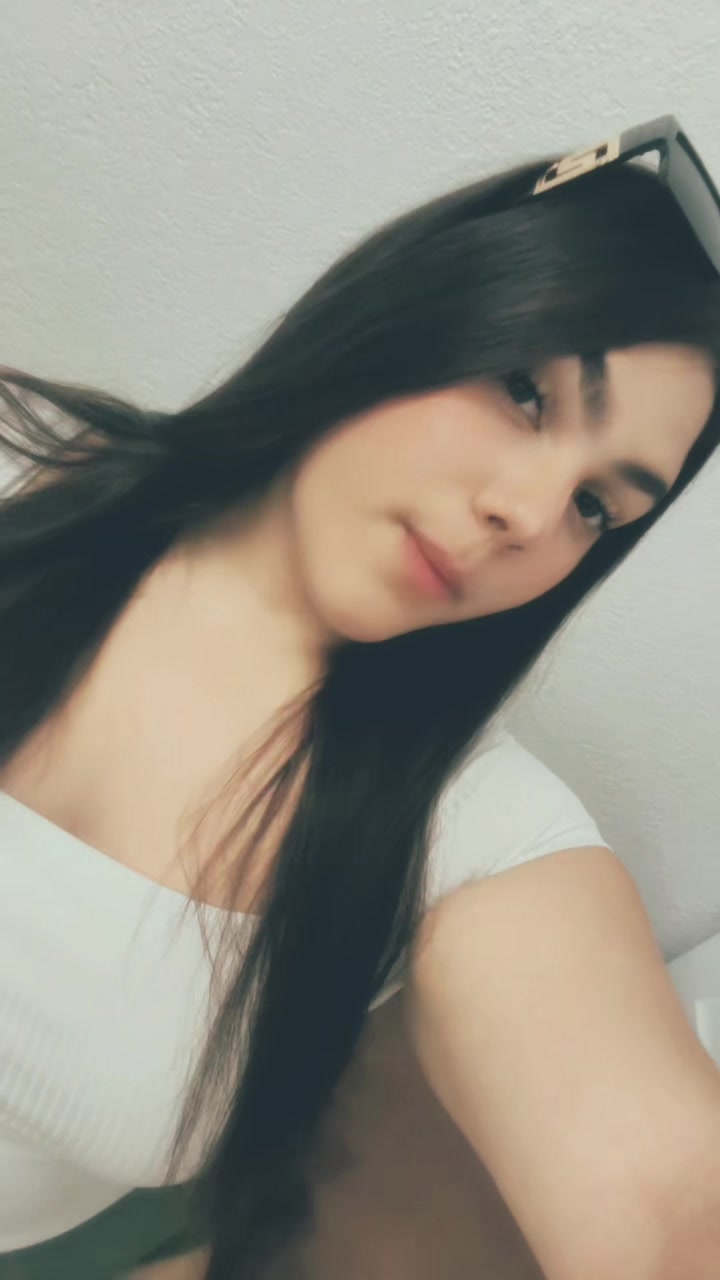 @𝚔𝚒𝚖𝚖𝚢 𝚚𝚞𝚒𝚗𝚝𝚊𝚗𝚊