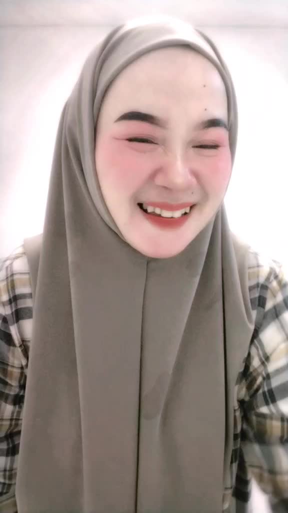@Zainvia
