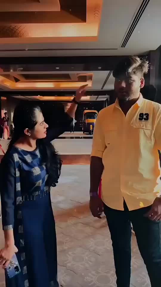 @𝐩𝐫𝐢𝐲𝐚𝐧𝐤𝐡𝐚