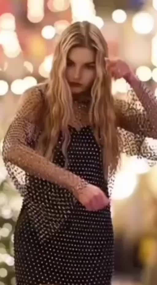 @Karina