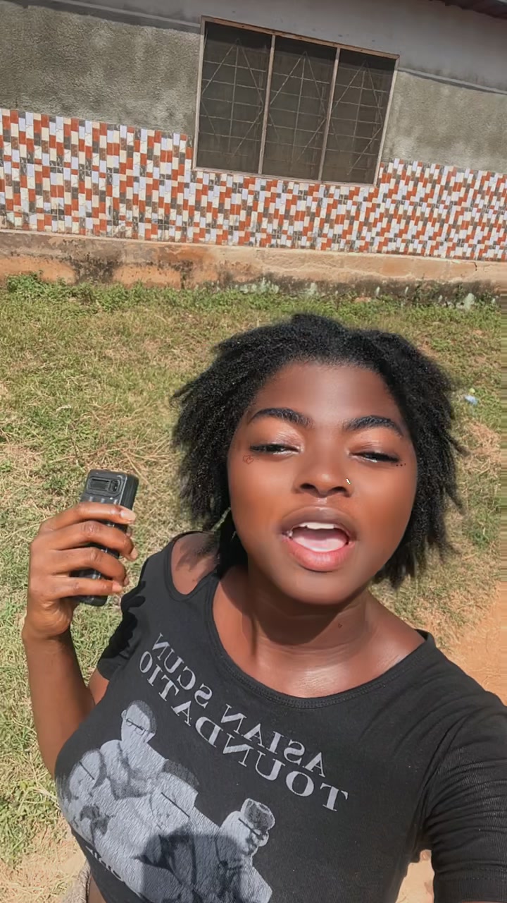 @Cutest Abena Purple💕🫧💜