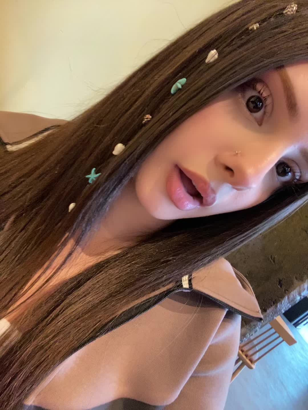 @D