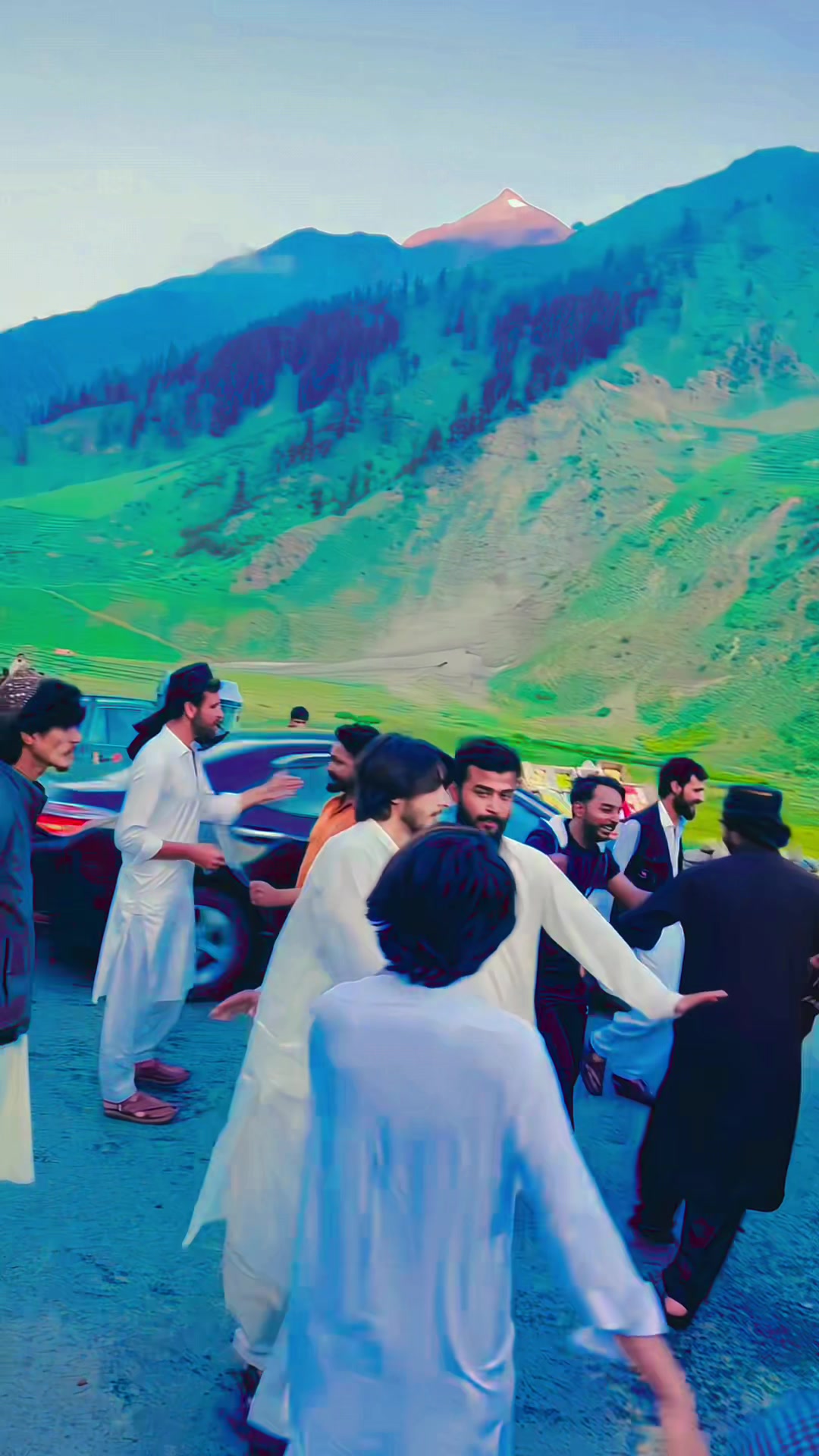 @سنى خان نیازی 💫🤍🦋