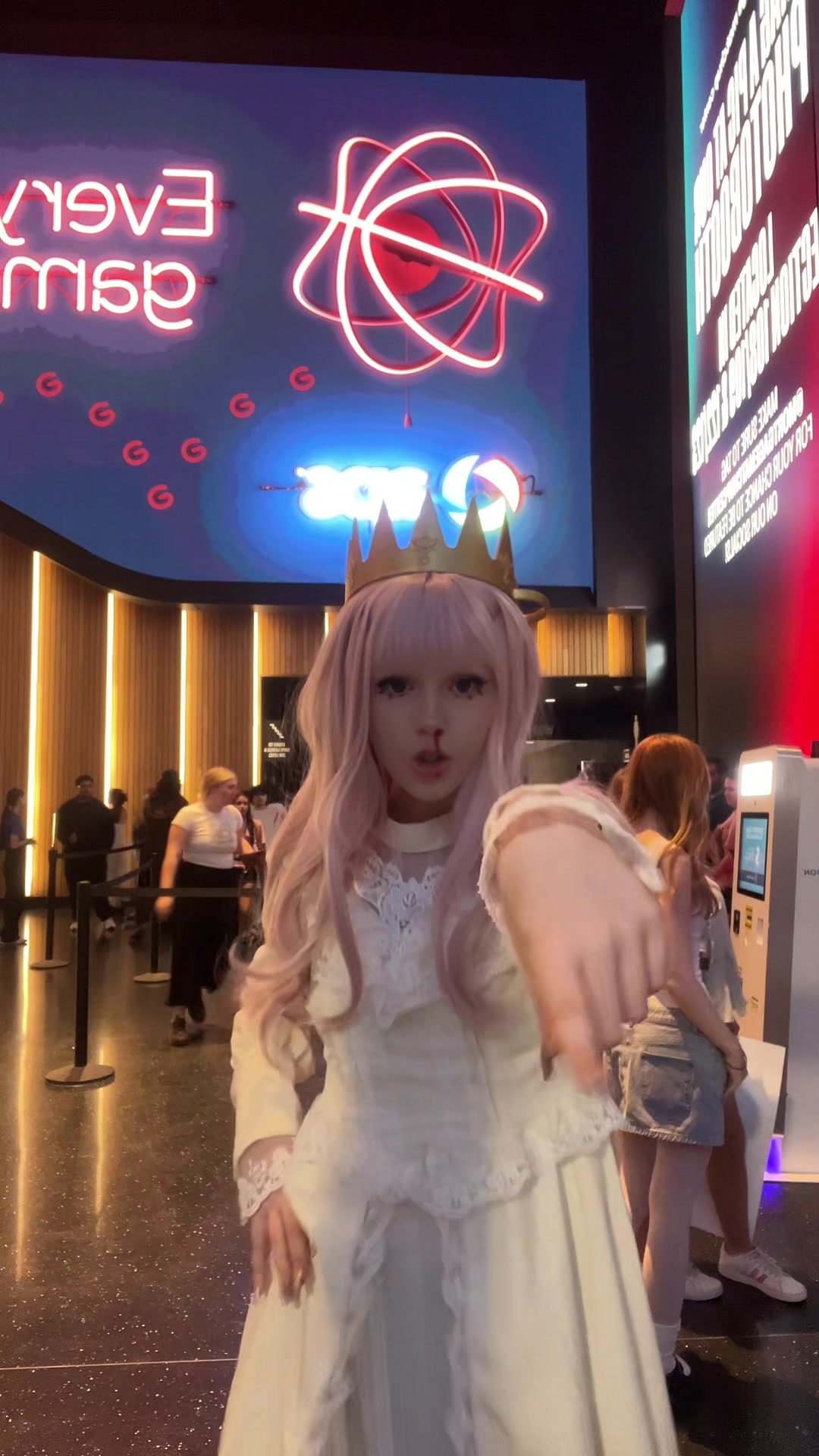 @❤︎ 𝒟𝑒𝓂𝒾 ❤︎