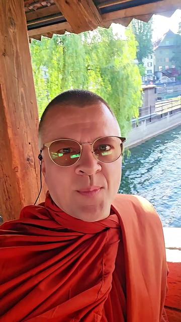 @Dhammaghosananda