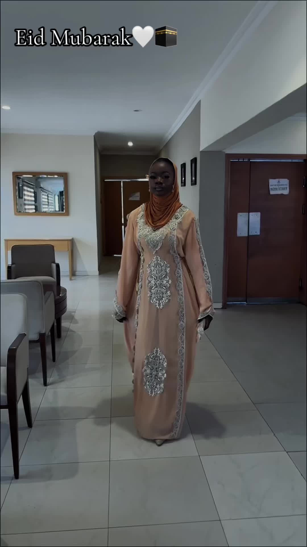 @brown_teemarh