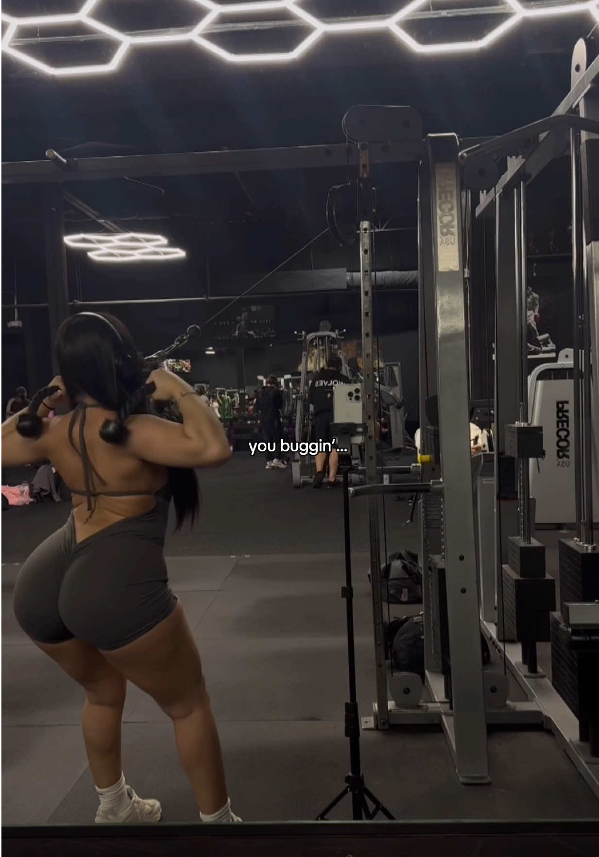 @nissiswrld