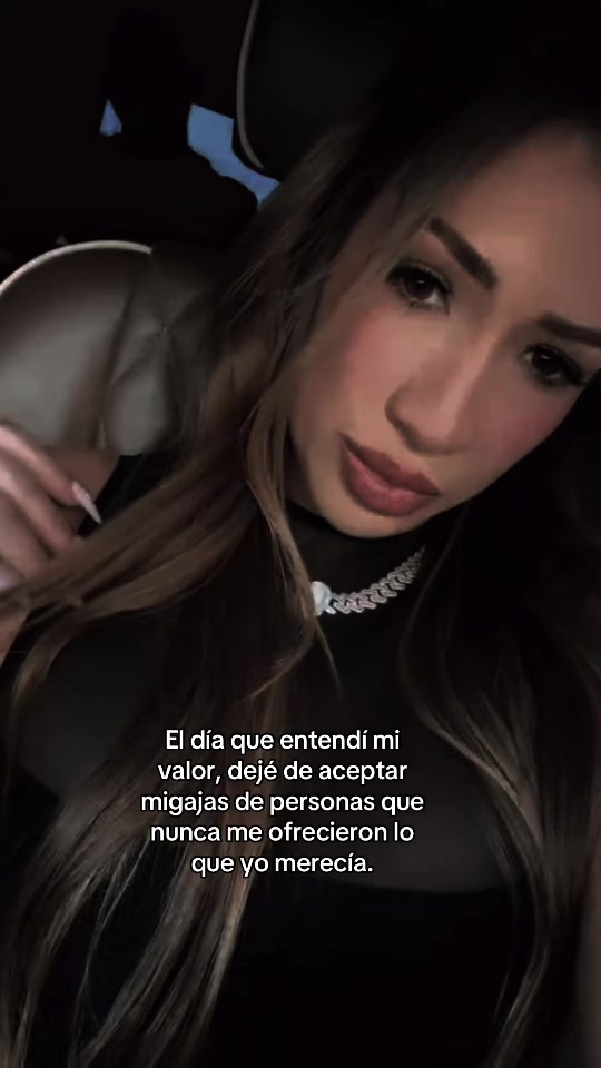 @Laury Saavedra ๐ฉท๐
