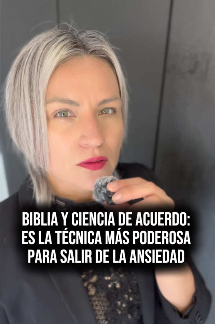 @Viridiana Mart&iacute;nez|Ciencia&Fe