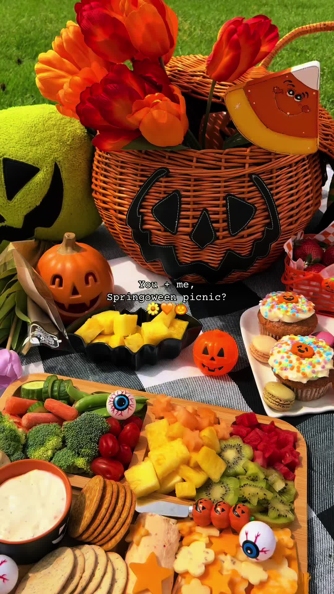 @Valeria🎃🖤🕸️