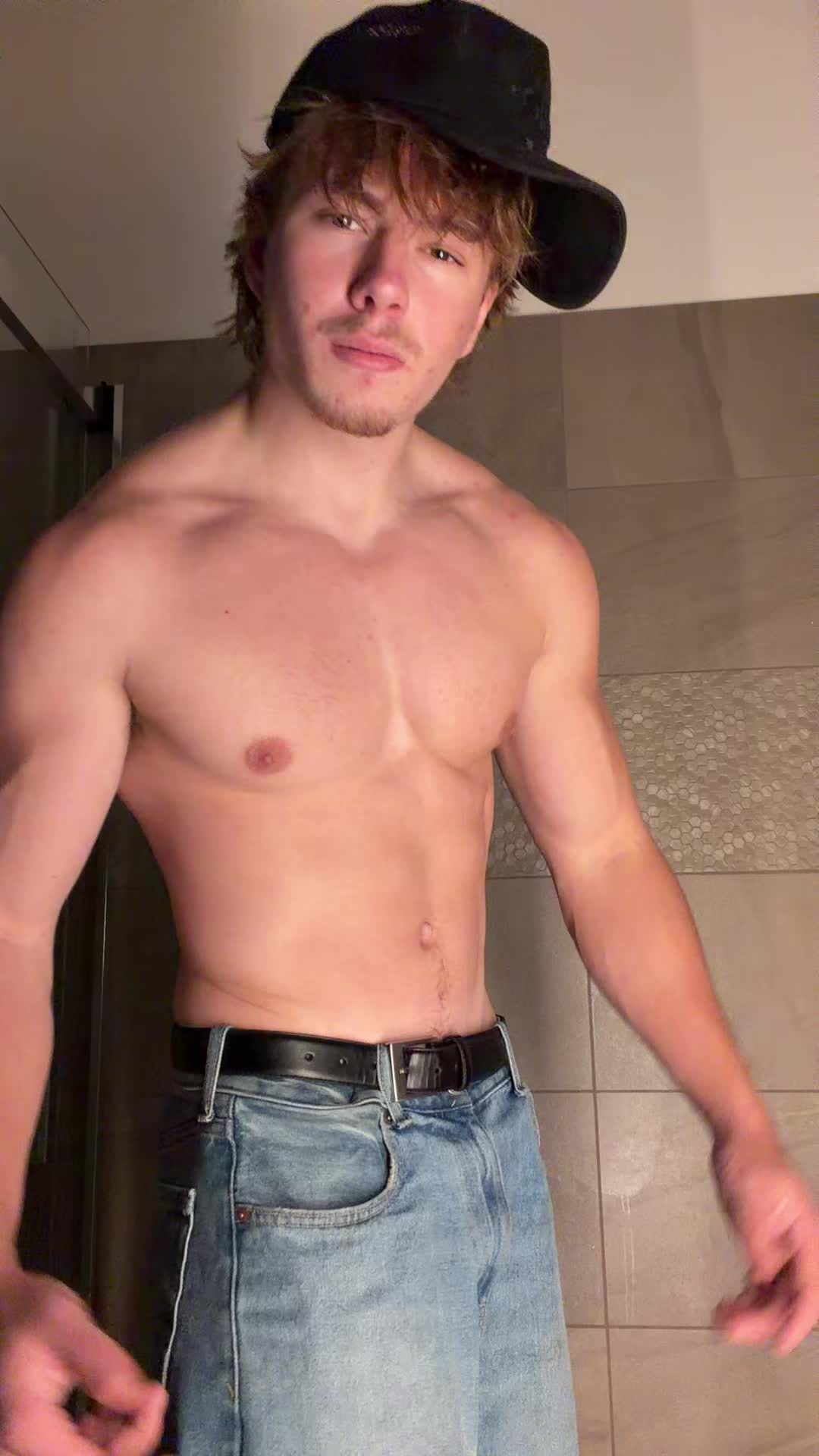 @Luke_V3