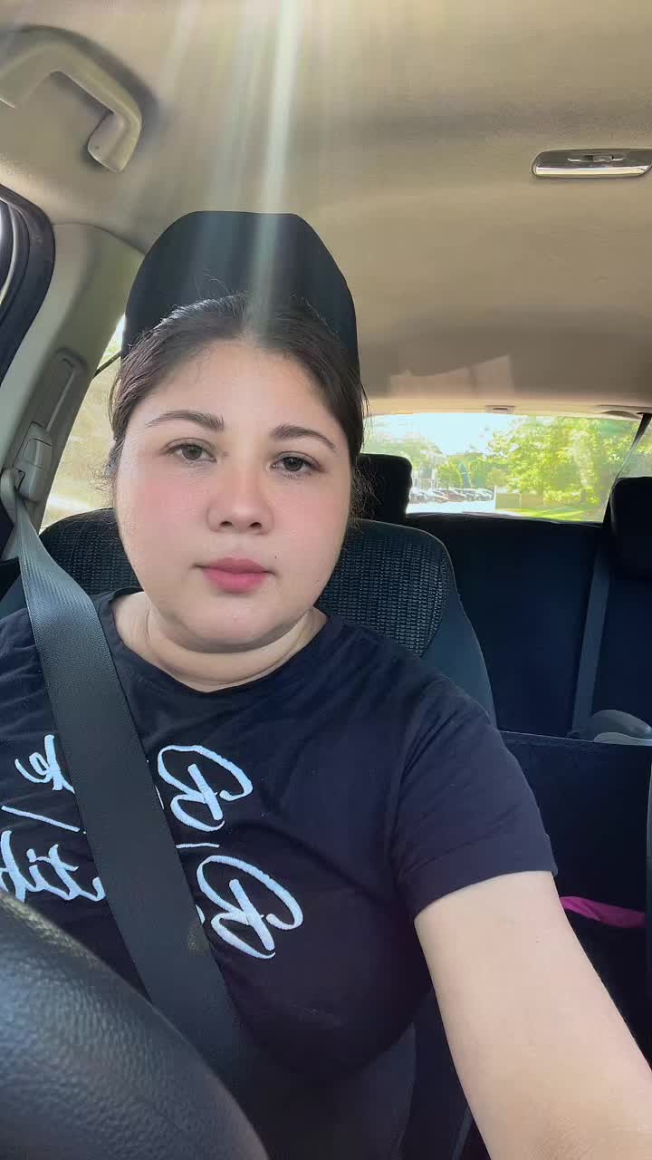 @lesly flores