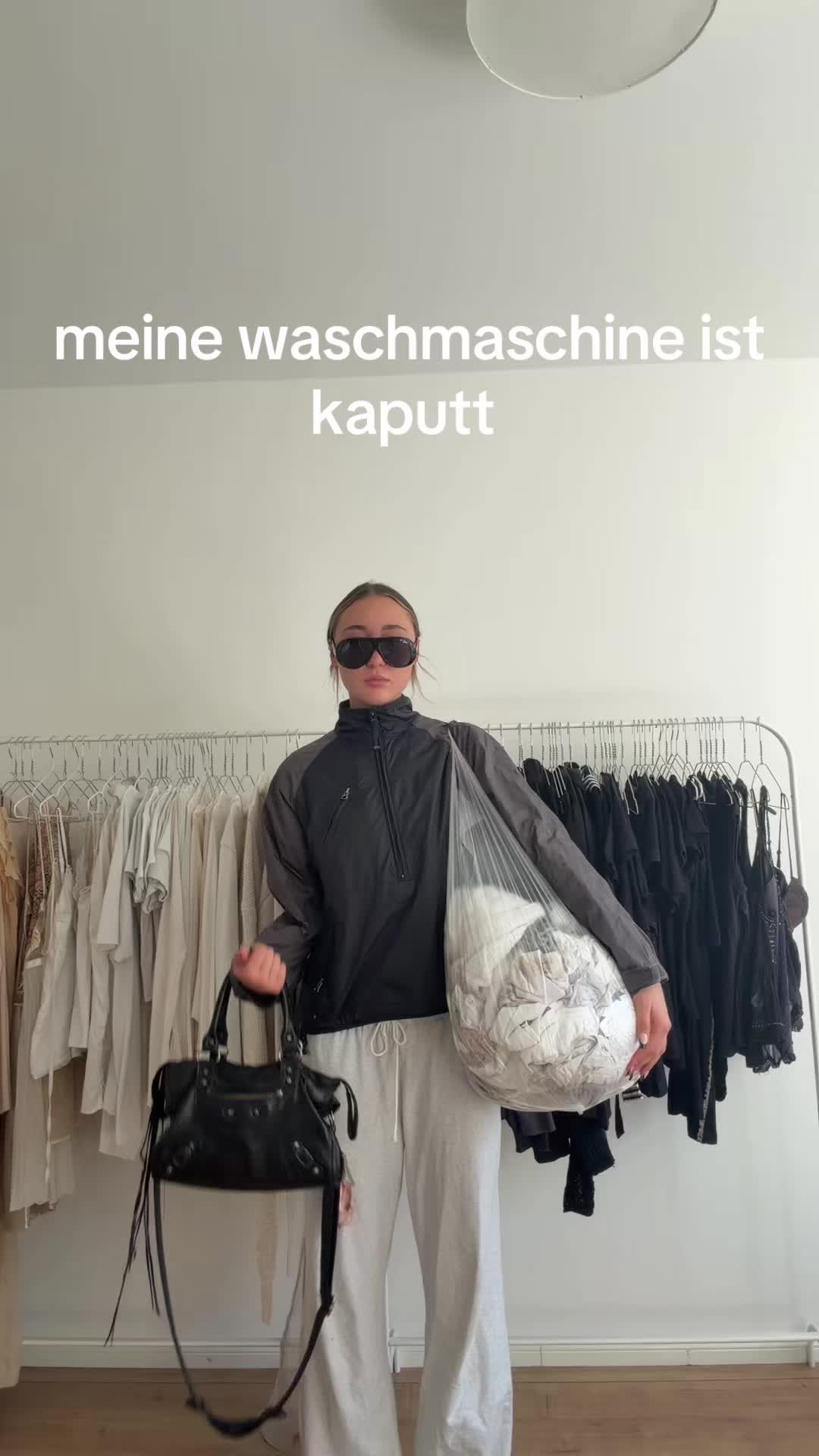 @🐰