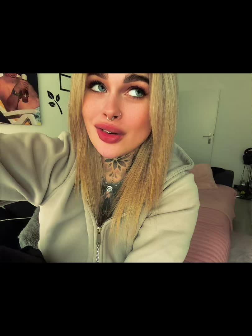@Lealein24