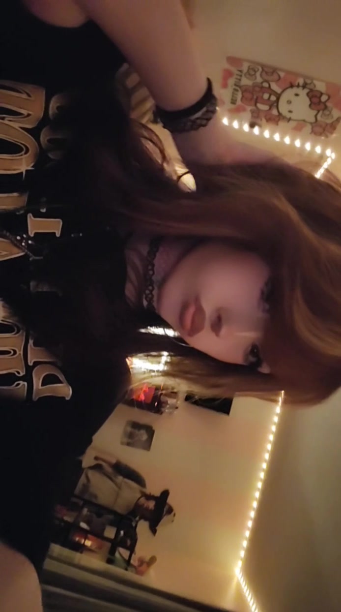 @𝒎𝒊𝒐 ☆