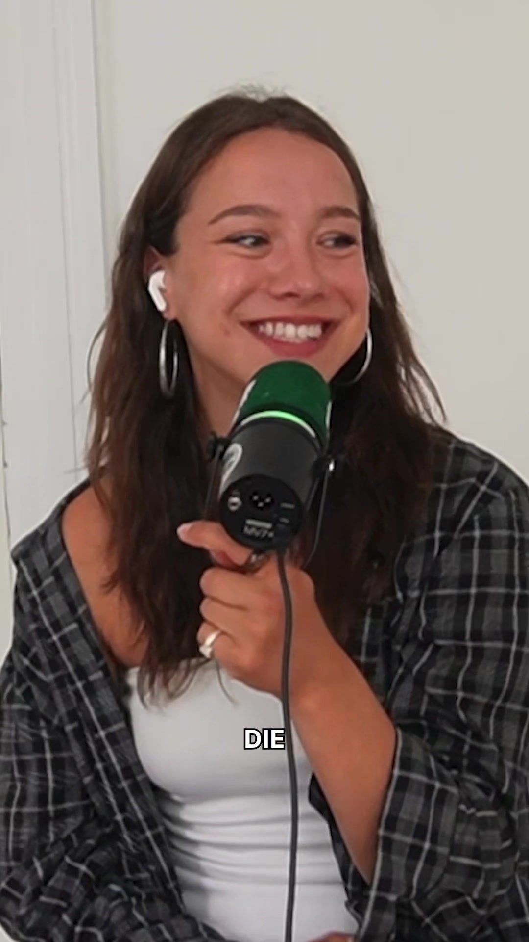 @She‘s Talking!