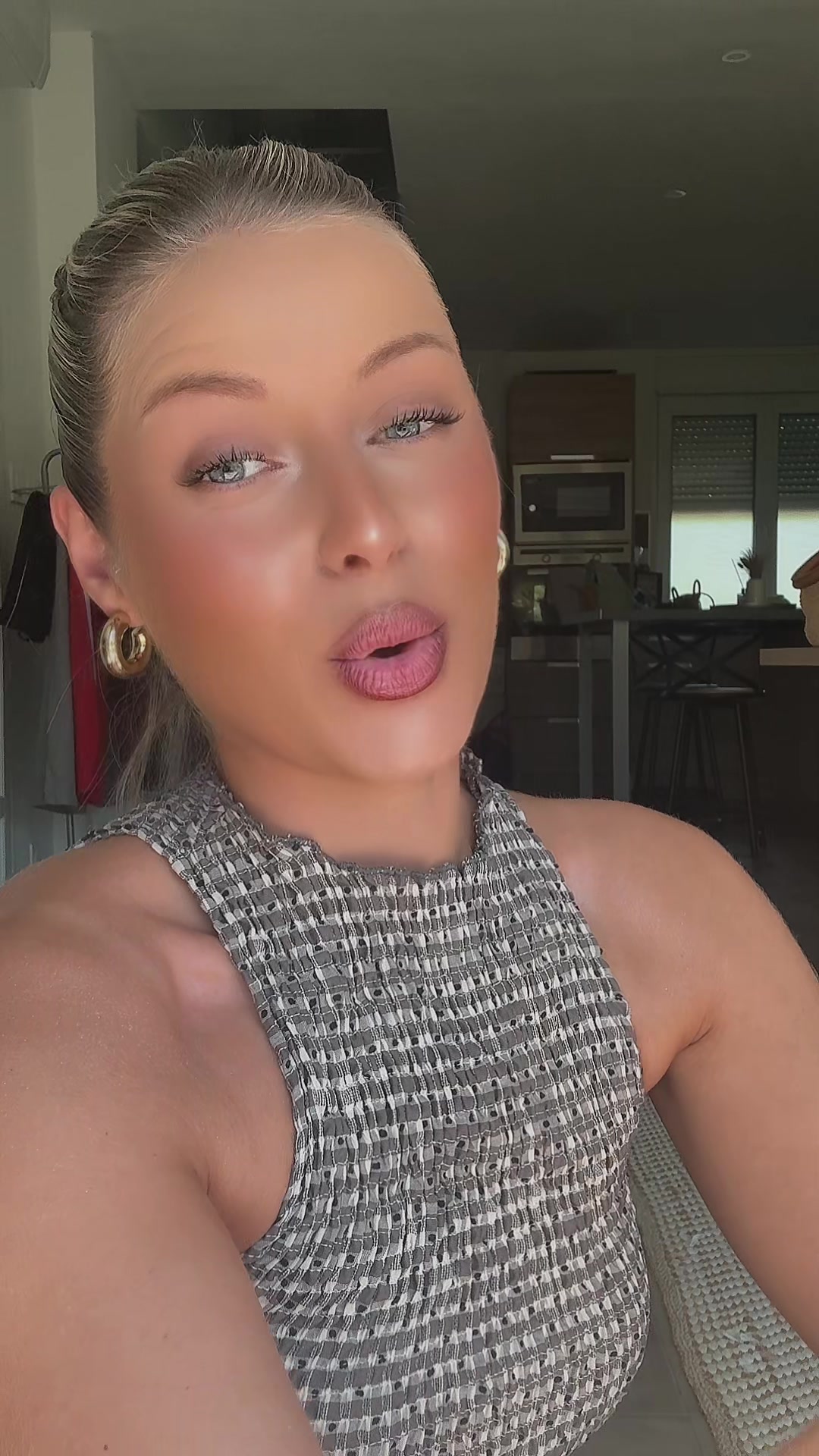 @𝙽𝙴𝙽𝙰_𝙱𝙽𝚃