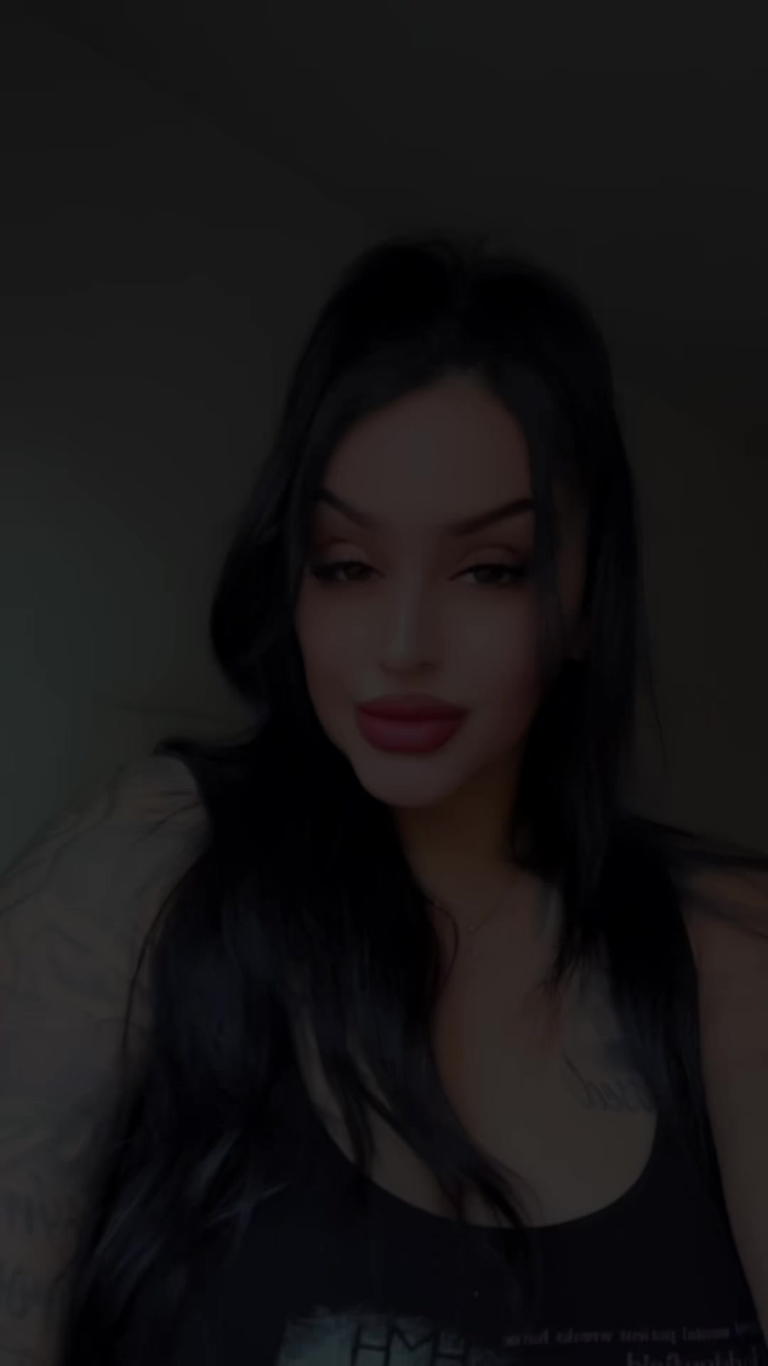 @꧁𝕱𝖆𝖑𝖑𝖔𝖓𝖒𝖔𝖓𝖎𝖖𝖚𝖊꧂