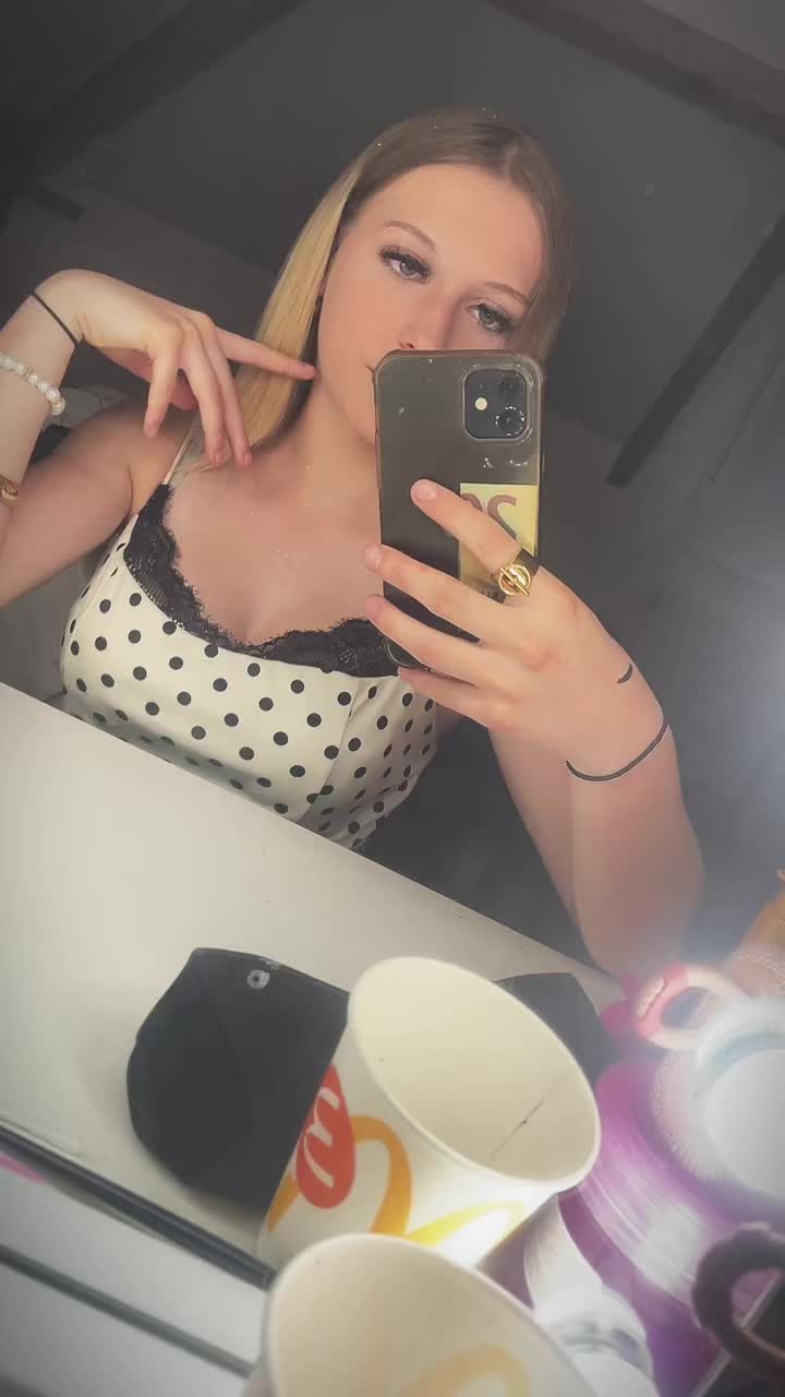 @𝒶𝓁𝓎𝒸𝒾𝒶
